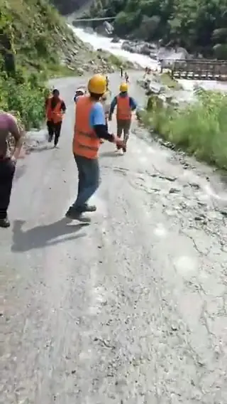 Кадры масштабного наводнения в Непале