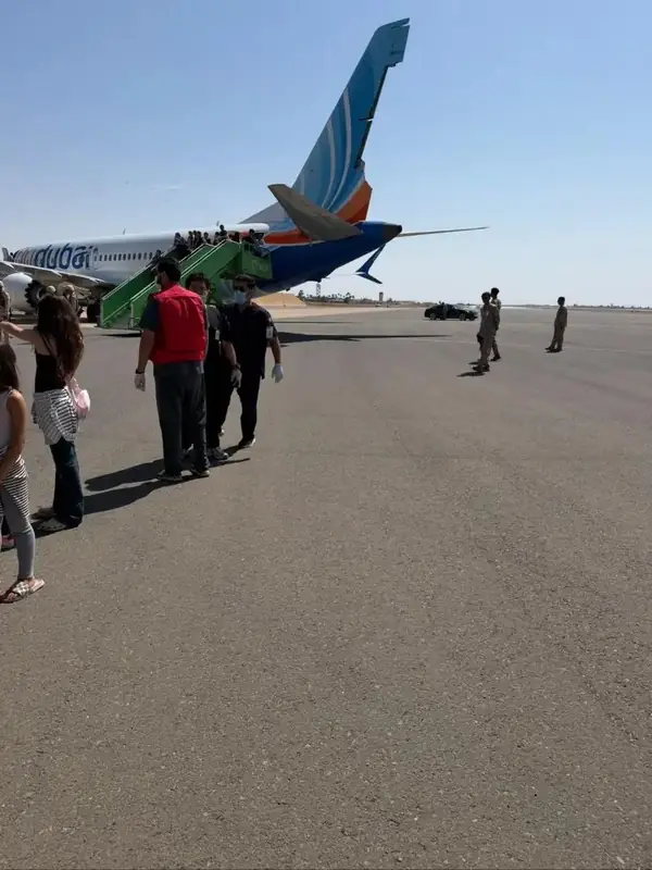 Повреждение руля направления самолета flydubai в Табуке